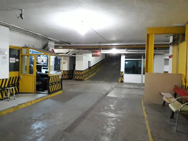 Kapalı Otopark